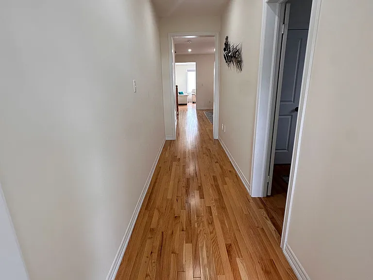 451 Black Cherry Cres — Photo 2