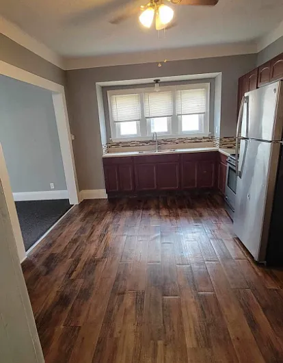 2921 Northwood Ave #1 — Photo 3
