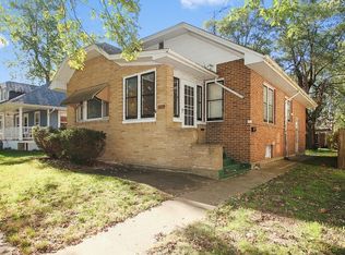 1053 S 5th Ave, Kankakee, IL 60901