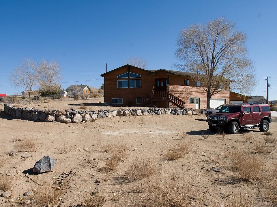 1st image of 2571 Nye Dr