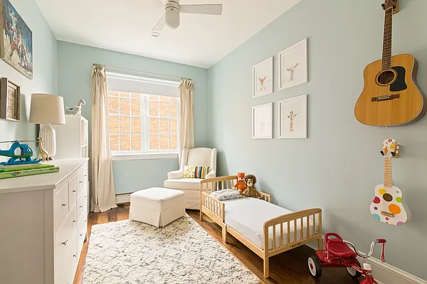 Sold by Compass | media 17