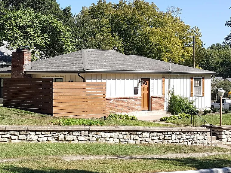 2400 W 45th Ave — Photo 3