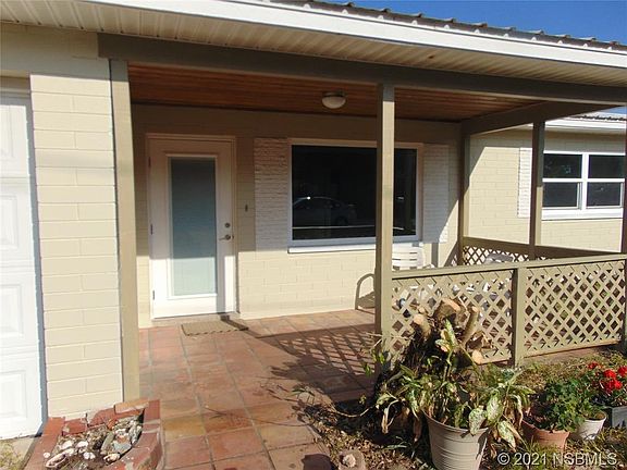 4th image of 200 Beachway Ave