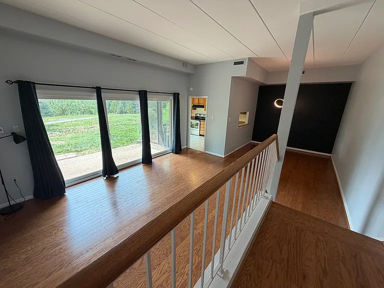 100 Roberts Ln #101 — Photo 3