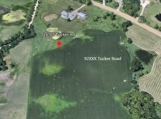 92 Tucker Rd, Rogers, MN 55374
