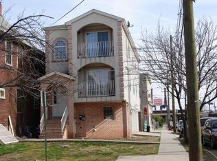 76 Geneva St #1, Elizabethport, NJ 07206