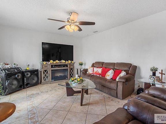 2nd image of 3821 Rey Fausto Dr
