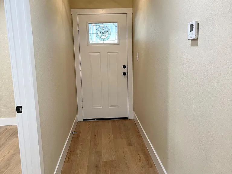 515 Maple St — Photo 15