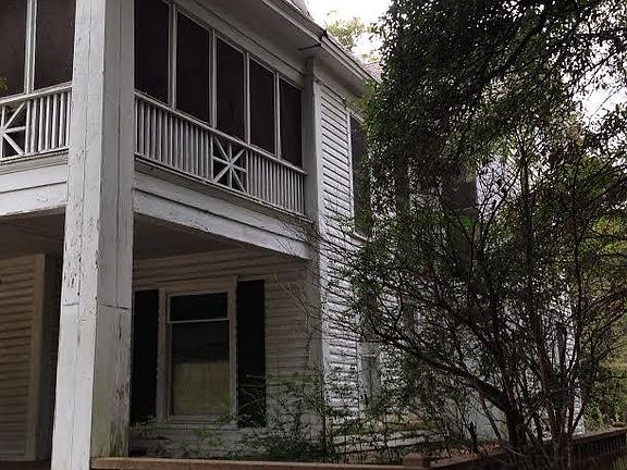 4th image of 613 E Hiram St