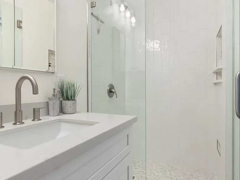 7431 E Taylor St — Photo 22