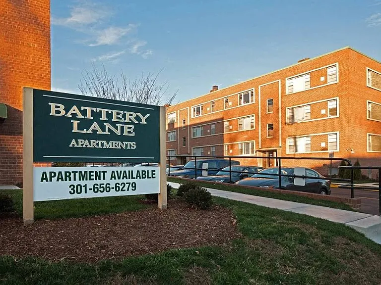 Battery Lane Apartments — Photo 14