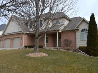 2103 Jessamine Rd, Bloomington, IL 61704