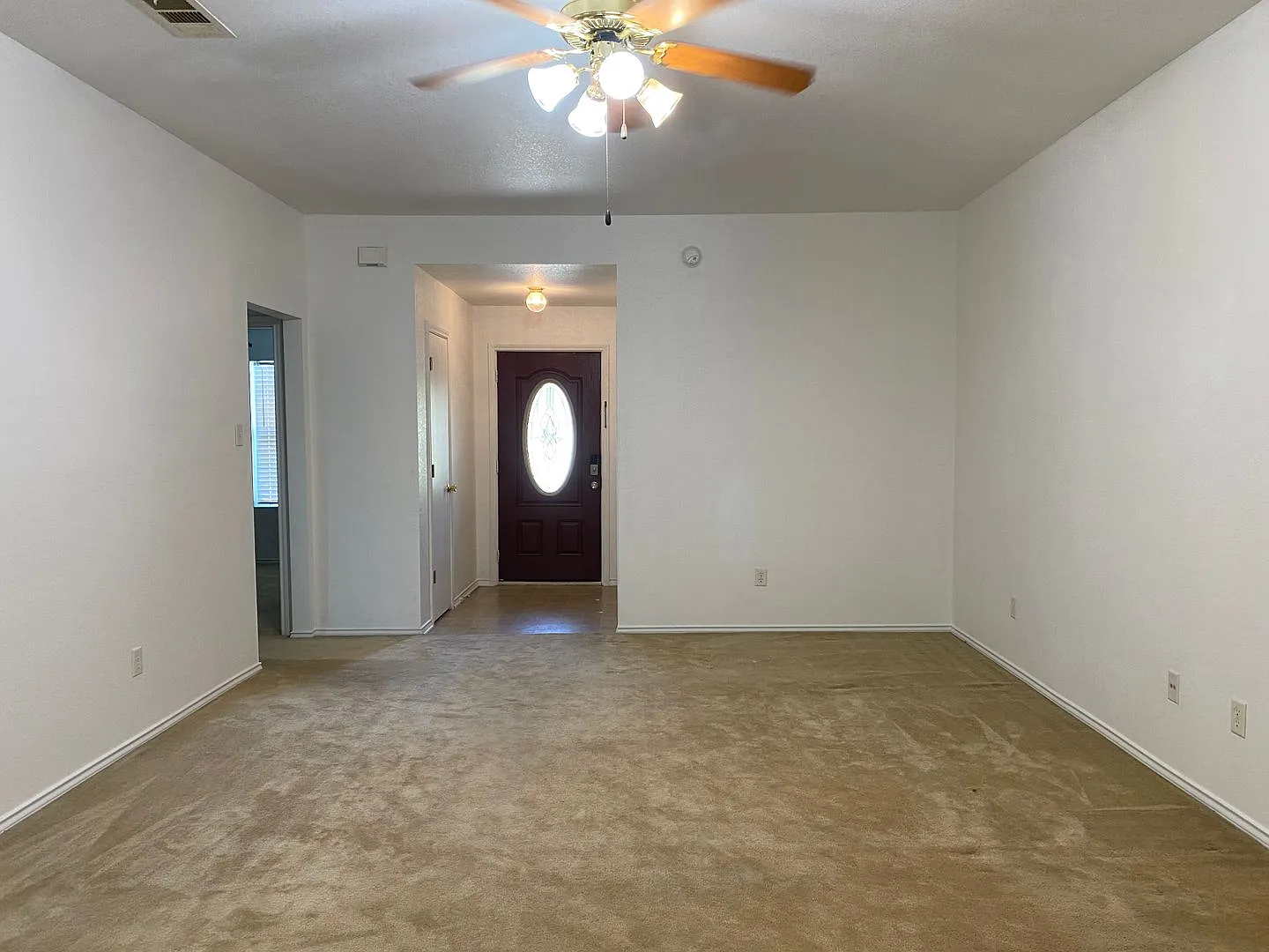 4 Bedroom Belton Isd — Photo 2