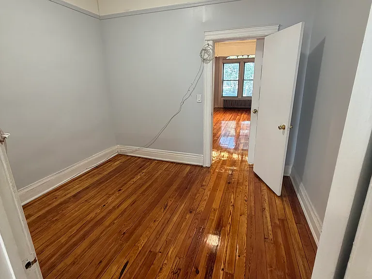 373 E 29th St #1 — Photo 6