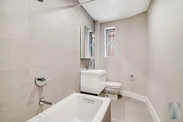 Rented by Skyline Group Real Estate