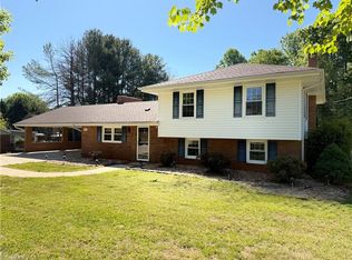 5151 River Road Liberty Grove Rd, North Wilkesboro, NC 28659