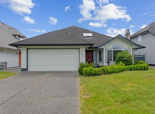 6288 Crescent Pl, Delta, BC V4K 4V2