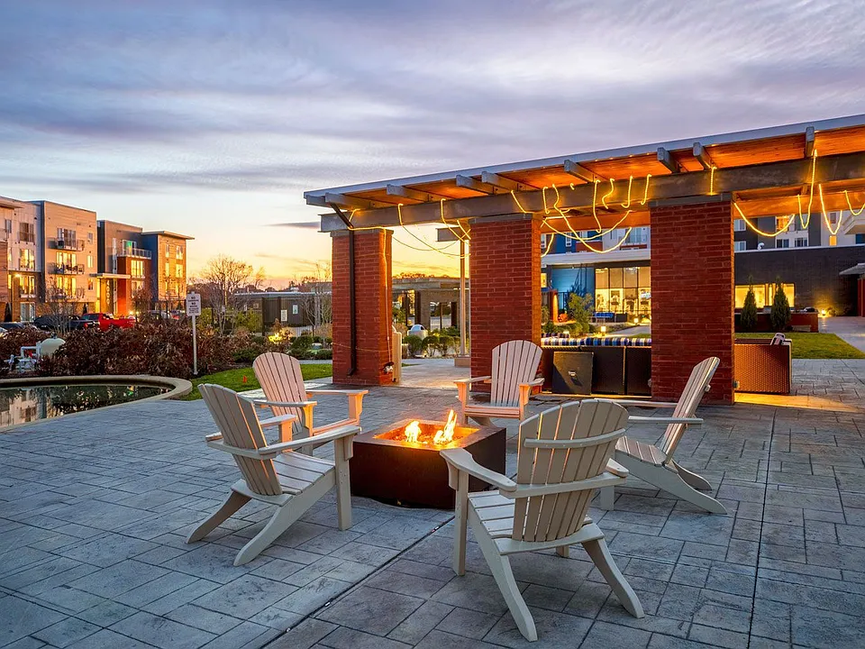 Ridge at Robinson apartments community photo
