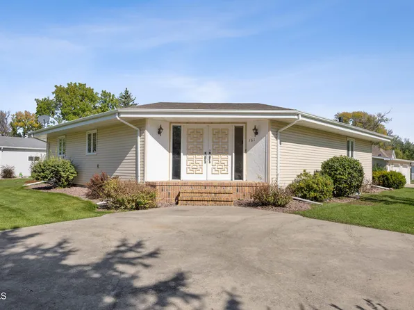 161 2nd Ave S, Casselton, ND 58012