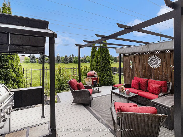 564 Renaissance Dr — Photo 6