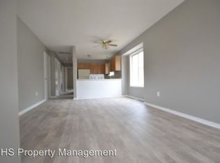 814 S Broadway Ave, Springfield, MO 65806