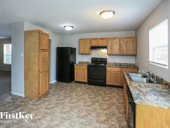 5th image of 1315 Shadetree Ln