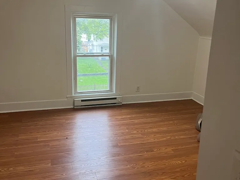 59 W Bridge St #2 — Photo 3
