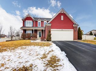 17011 S Lone Star Dr, Lockport, IL 60441