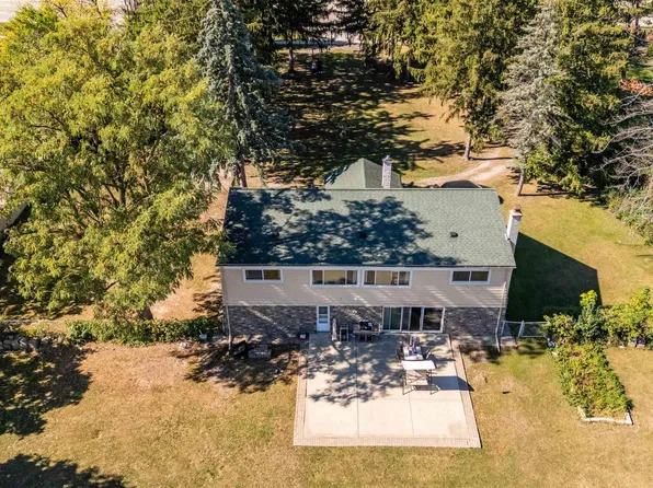 41466 Dequindre Rd, Sterling Heights, MI 48314