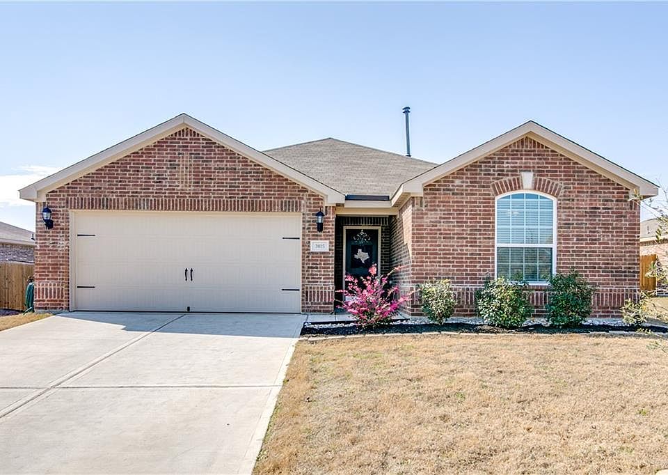 1st image of 3015 Guadalupe Dr