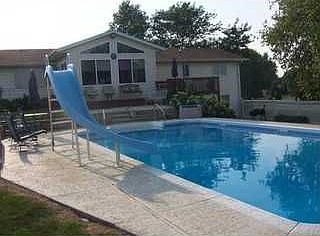 2nd image of 4901 Valley View Dr