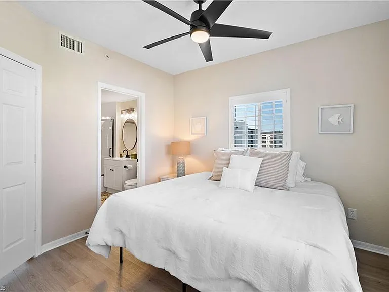22748 Island Pines Way #403 — Photo 27