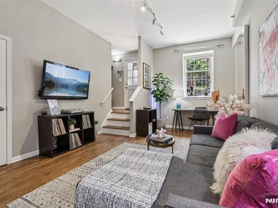 186 Wayne St APT 106, Jersey City, NJ, 07302