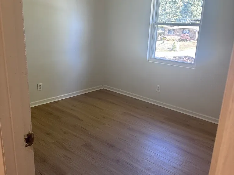 508 Concord Woods Dr SE — Photo 5