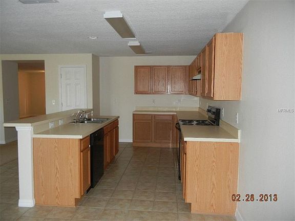 3rd image of 343 Country Cottage Ln