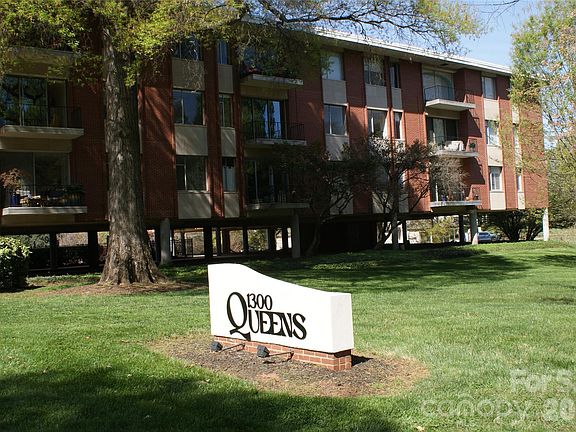 2nd image of 1300 Queens Rd Unit 312