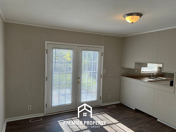 5th image of 3121 Teton Cir NW