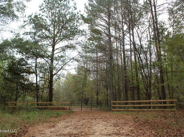 1400 Highway 35 S, Holcomb, MS 38940