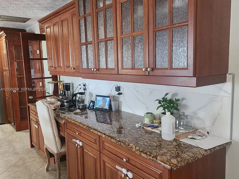 6101 Palmetto Dr — Photo 66