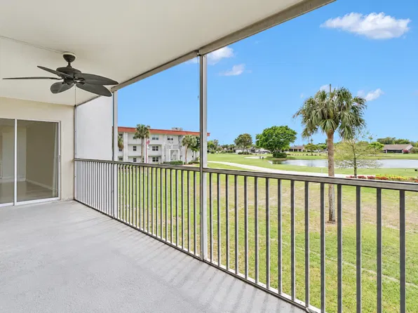 1700 Pine Valley Dr, Fort Myers, FL