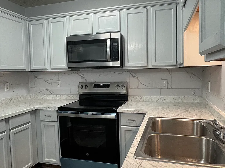 3715 Red Willow Ct — Photo 17