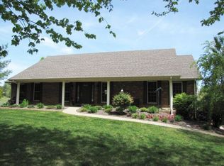 136 Ridgeview Dr, Somerset, KY 42503