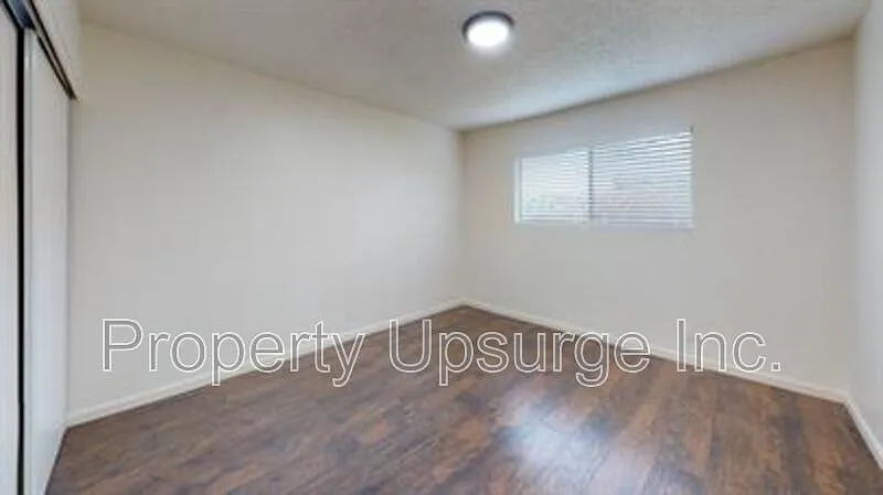 2 bed, 1.0 bath, 720 sqft, $1,350 — Photo 4
