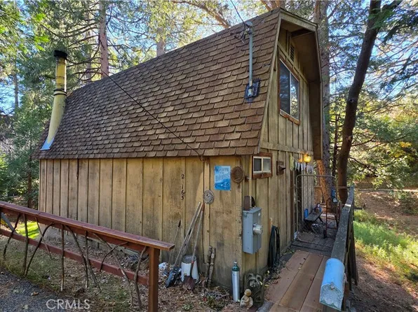 25165 Cascade Dr, Idyllwild, CA 92549