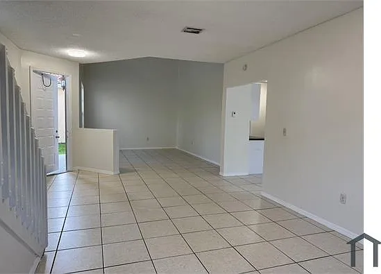 16295 NW 17th Ct — Photo 6