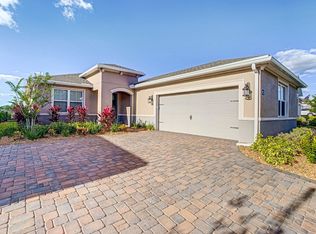 416 Wedgeworth Ln, Deland, FL 32724