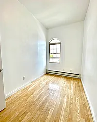 Rented by Amorelli Realty