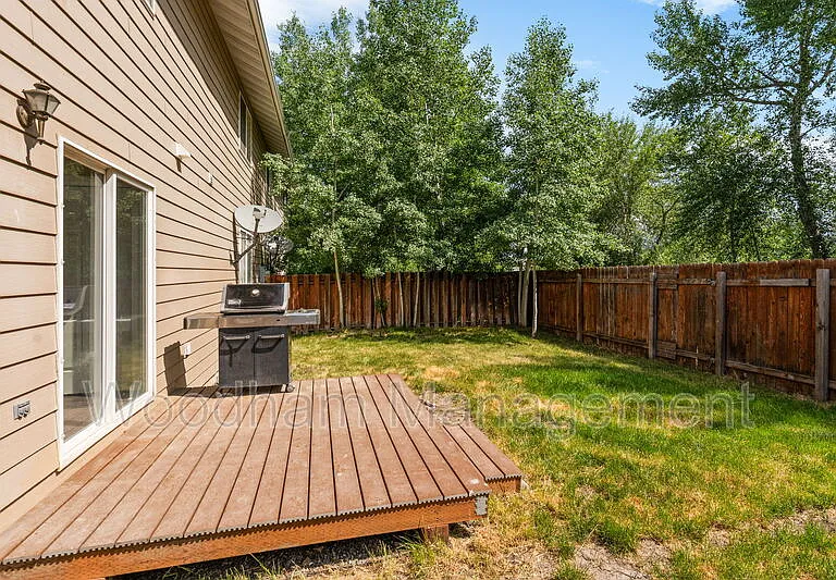 306 Golden Valley Dr — Photo 36