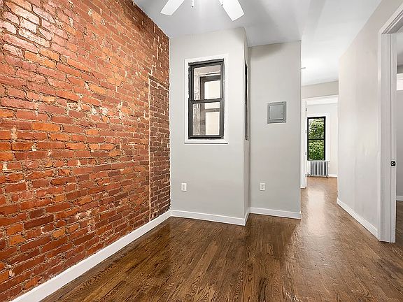 4th image of 547 Throop Ave APT 3R