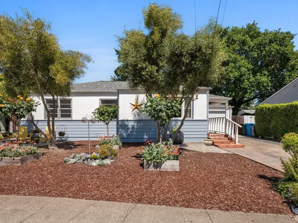 208 Yates Drive, Santa Rosa, CA 95405